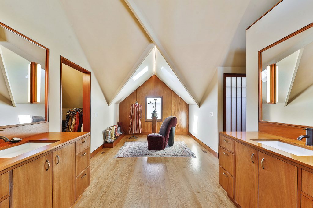 Grand Victorian condominium in Lower Pacific Heights