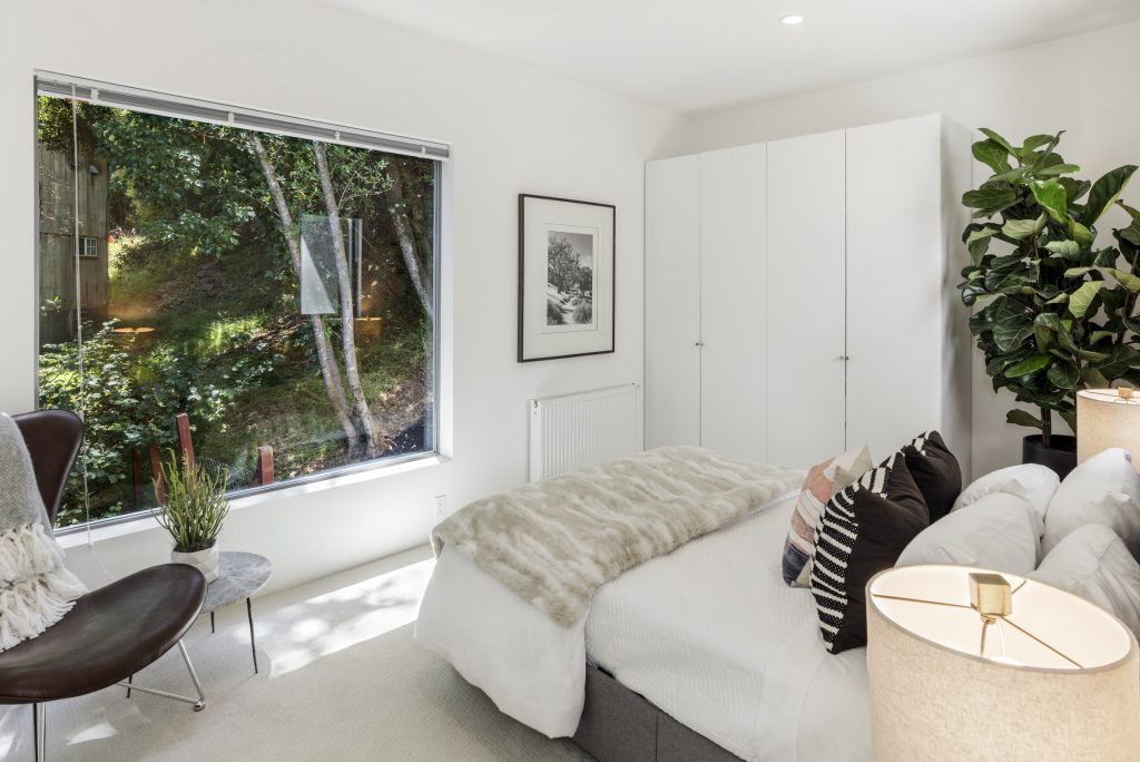 Home of the Week: Modern in Mill Valley bedroom