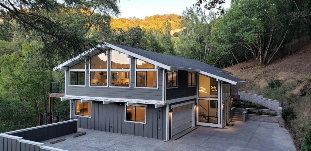 230 Oakcrest Road in San Anselmo 