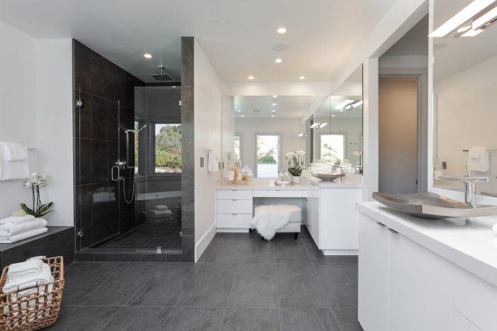 Large master bath. 