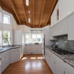 584 Mountain Blvd., Oakland