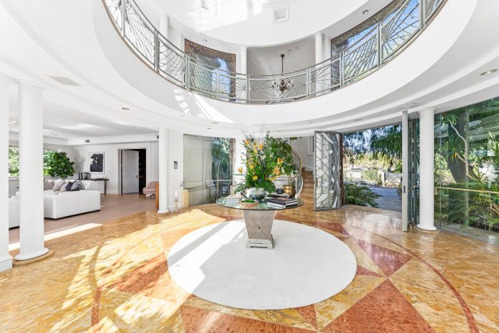 Giant foyer, with mezzanine.