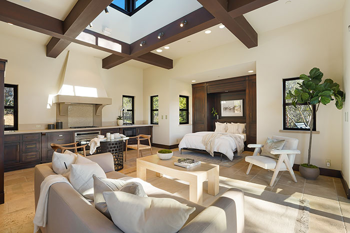 Guest house with vaulted ceilings and skylight in Central Portola estate