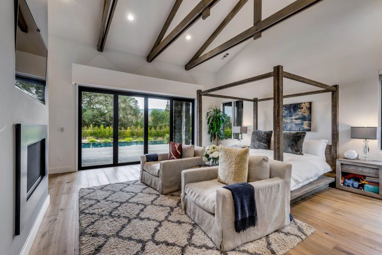 Exquisite contemporary farmhouse in Napa Valley | California Real ...