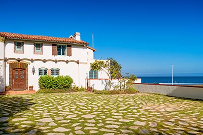 An oceanfront home in Malibu, California.